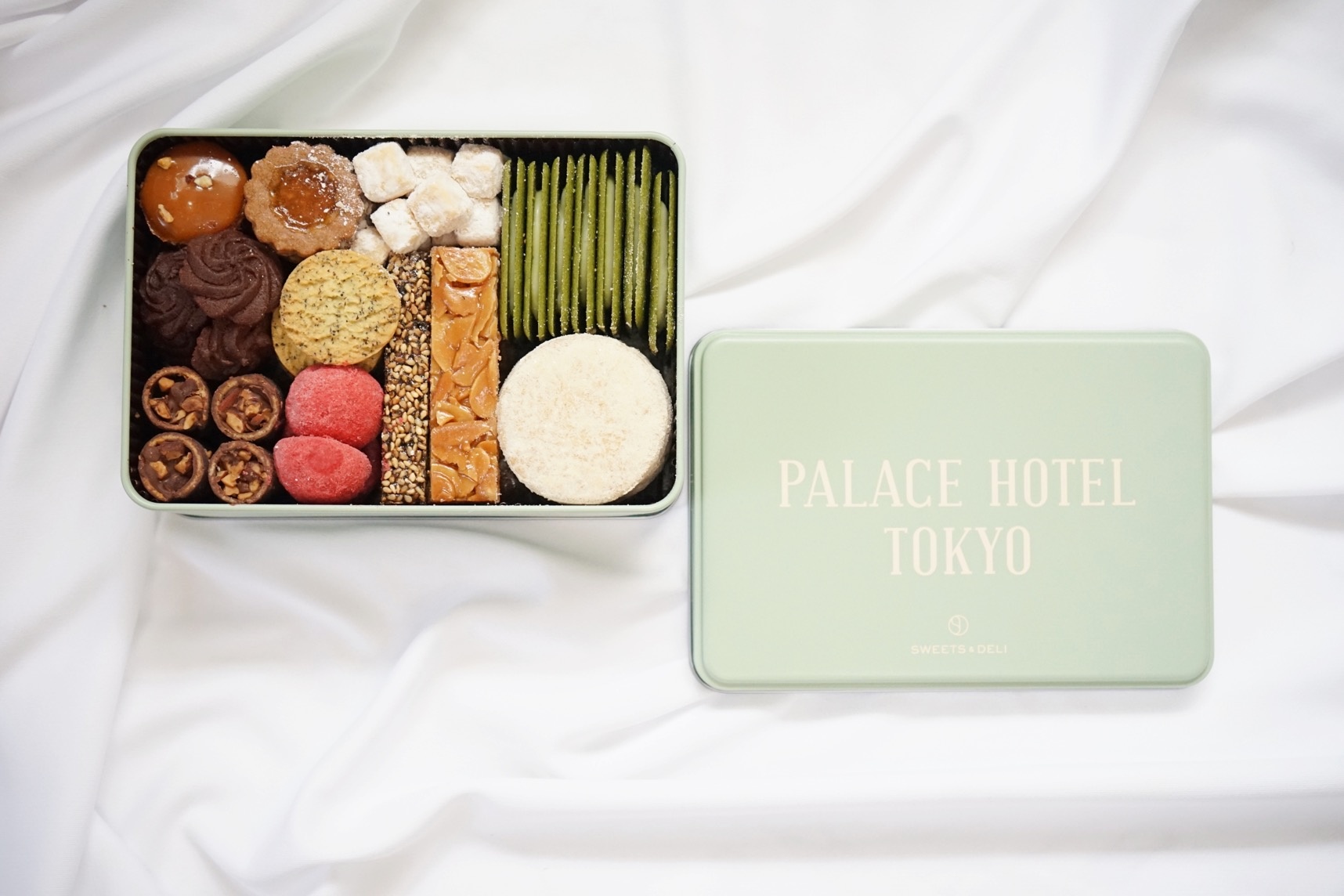 セック 缶 プティフール 「あともう一枚」が止まらない、パレスホテル東京のクッキー缶 おとなのお取り寄せ（第11回）